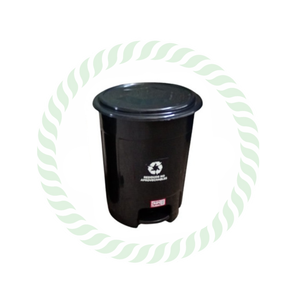 Papelera 30 litros tipo pedal negra
